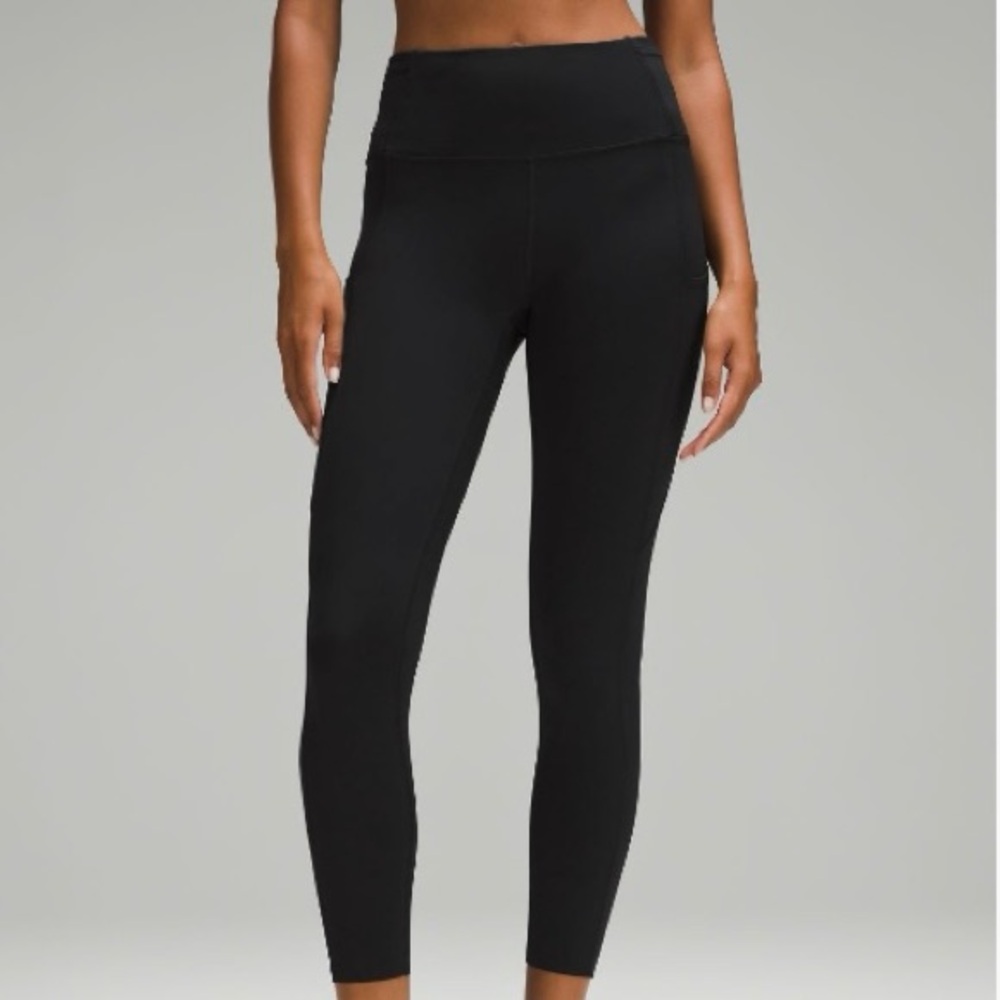Lululemon Fast and Free Black High-Rise Tights 25” legging - Size 20